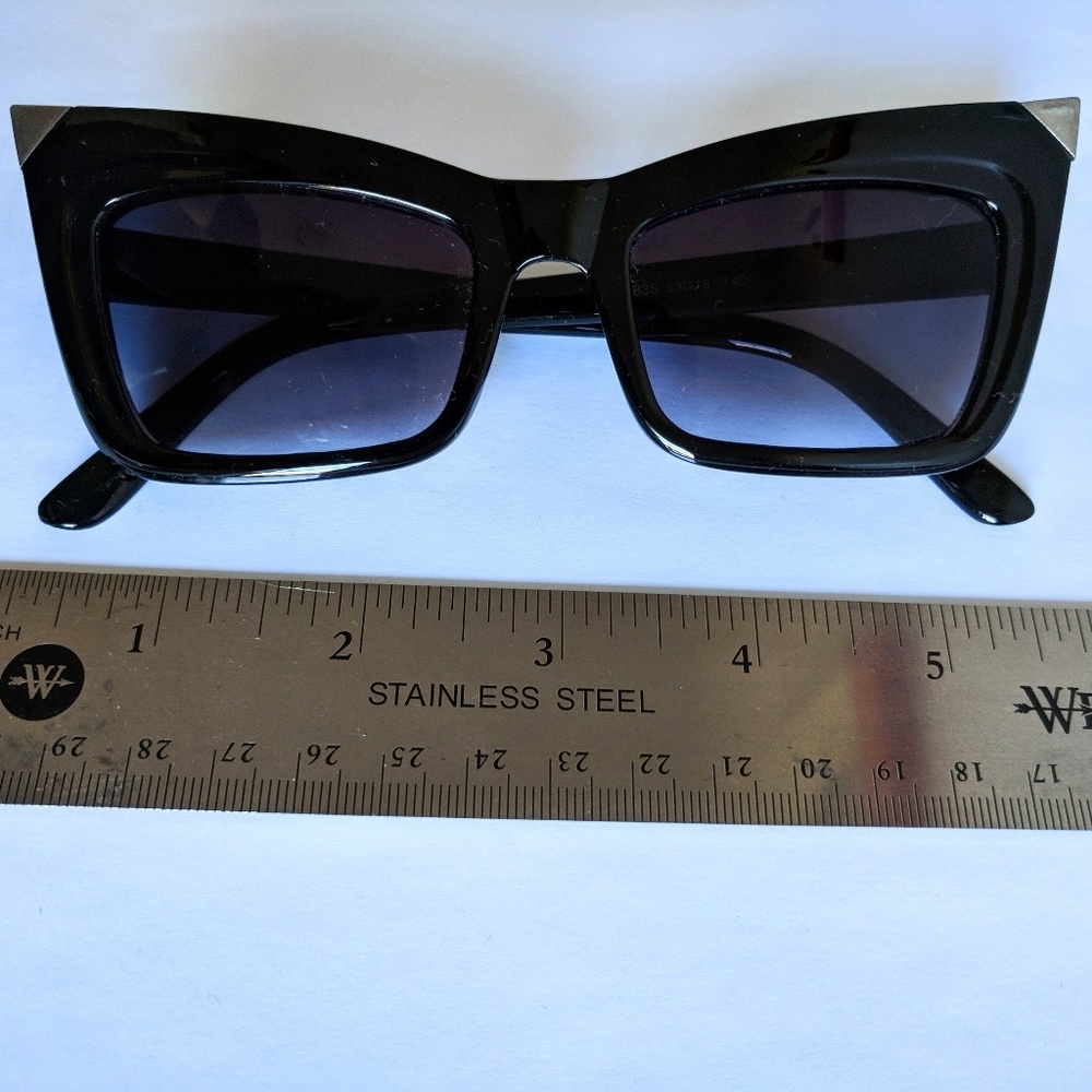 Cat-eye ombre sunglasses